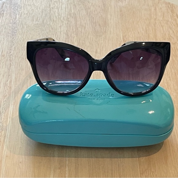 Kate Spade Jessa sunglasses & hard case - Picture 1 of 12